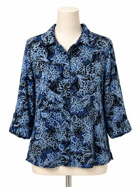 Club Z Collection Blue Floral Button Up 3/4 Sleeve Lightweight Women Top Size 2X